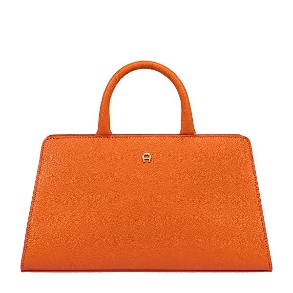 AIGNER / アイグナー＞期間限定販売 | シューズ＆バッグス | ジェイアール京都伊勢丹 | 店舗情報